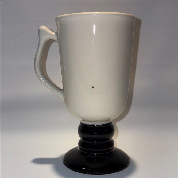 Modern Cream and Black Dining Mugs - Picture 3 of 7